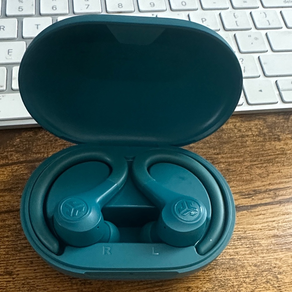 Wireless Earbud Headphones - Teal